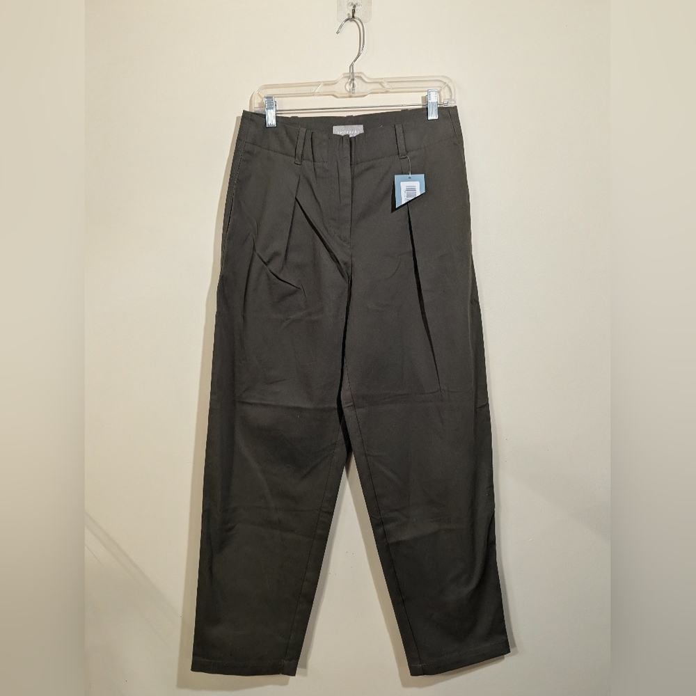 ​Eco-Friendly Organic Cotton Tapered Trouser - Good for Sunday - Size Medium NWT